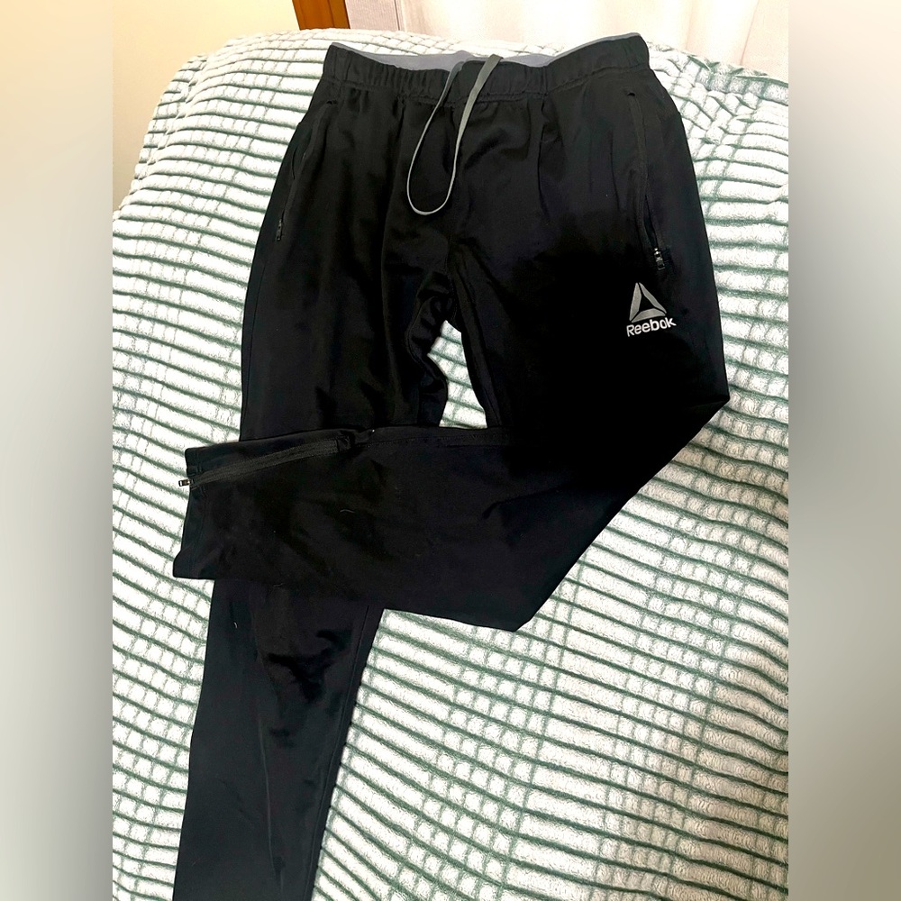 Reebok Athletic Pants Men’s Medium